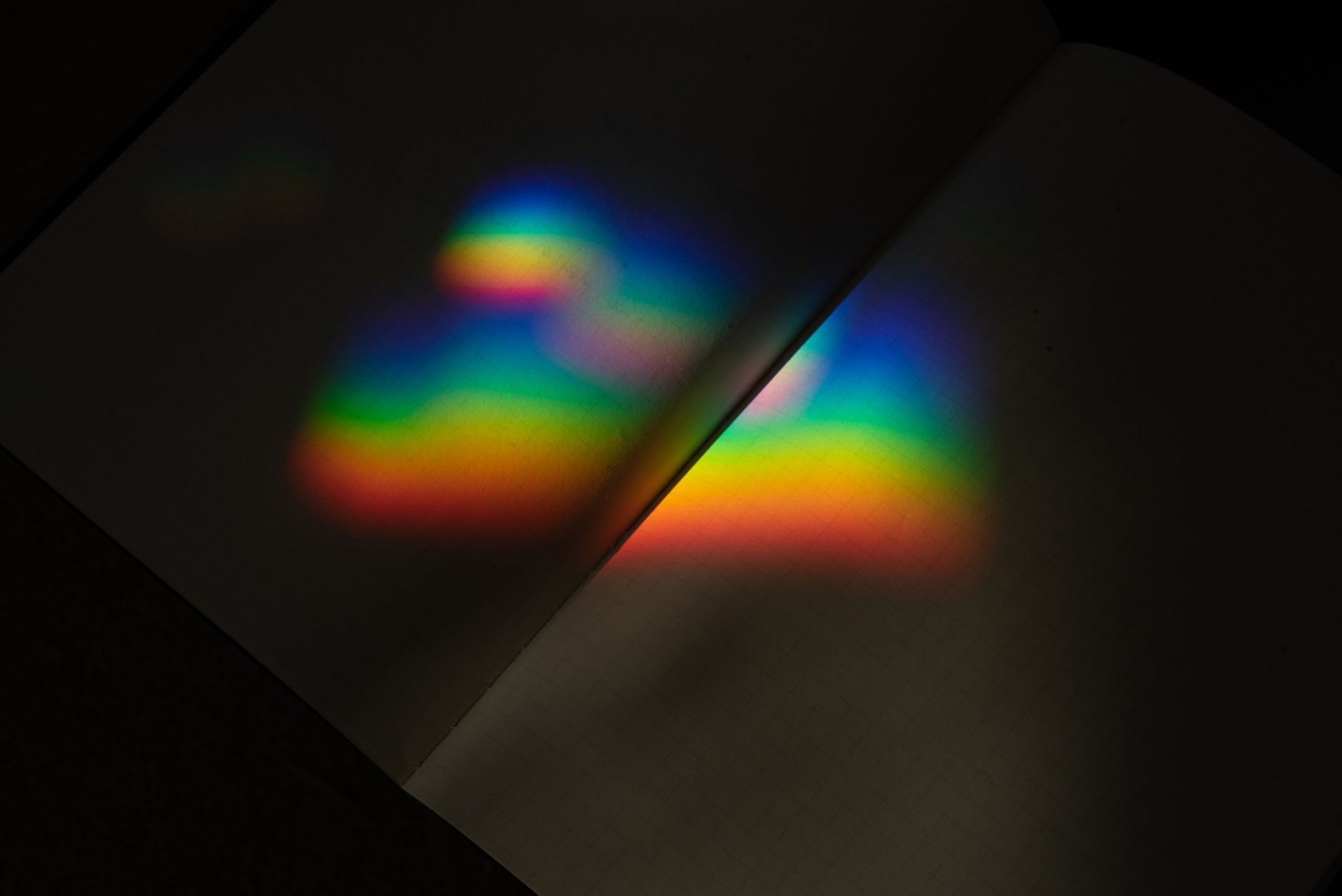 Lumiere coloree issue d un prisme.
