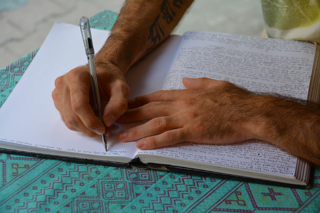 Clairsentience signification : ressentis corporels, intuition et prudence d’interprétation