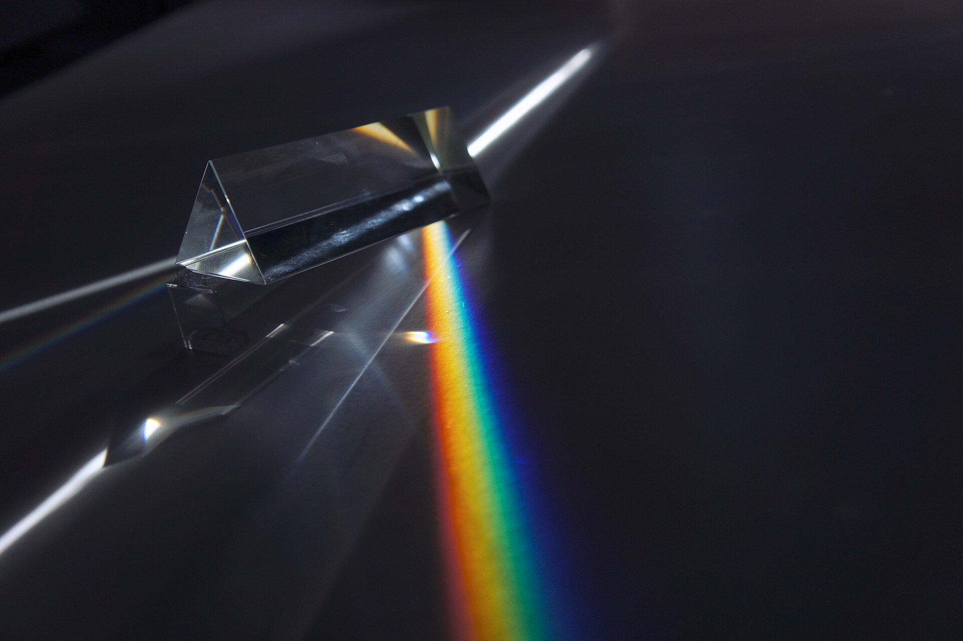 Couleurs de l’aura : signification symbolique sans tout figer