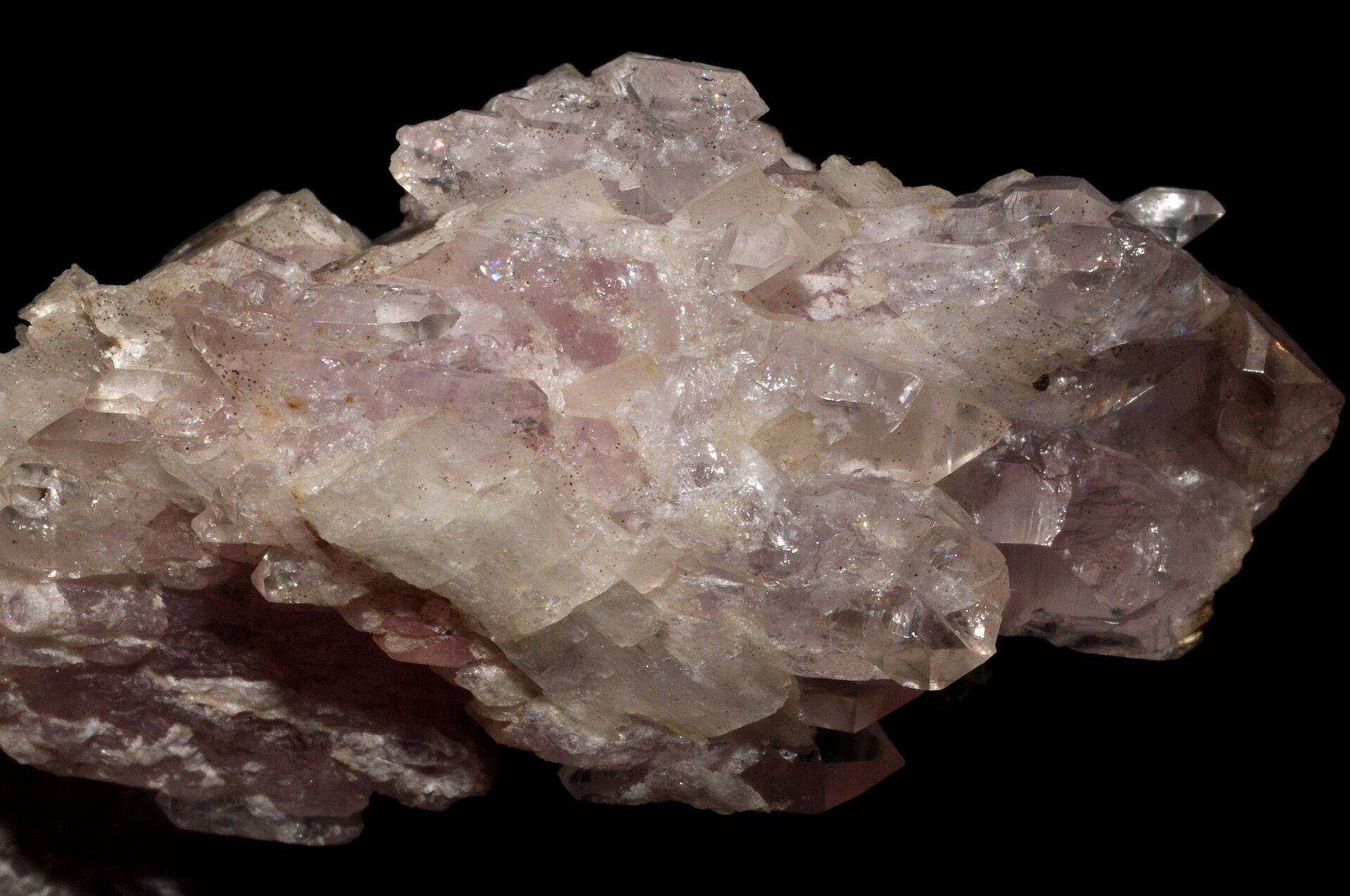 Quartz rose signification : amour, douceur et limites