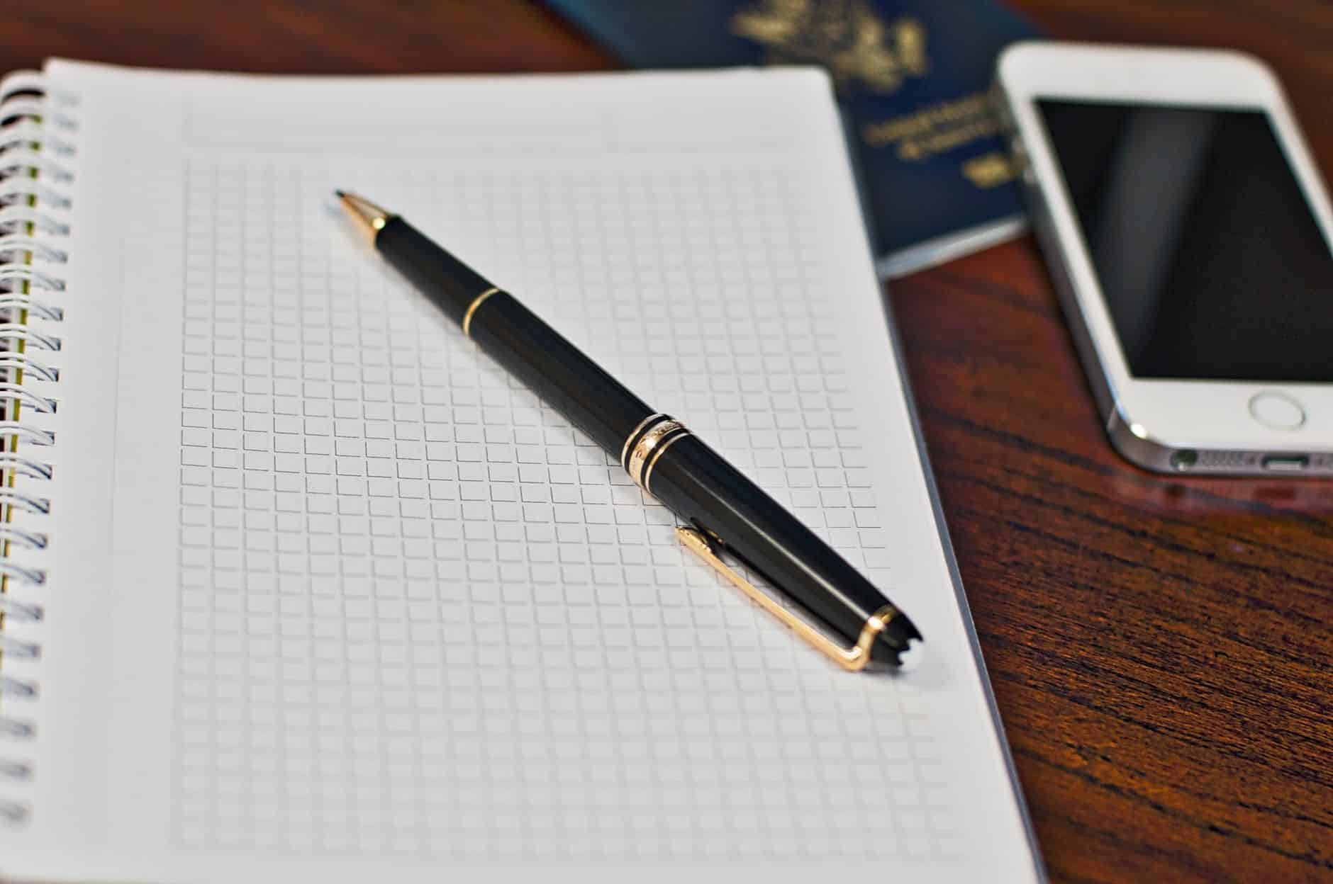 FAQ voyance débutant : ce qu’une consultation peut éclairer sans promettre