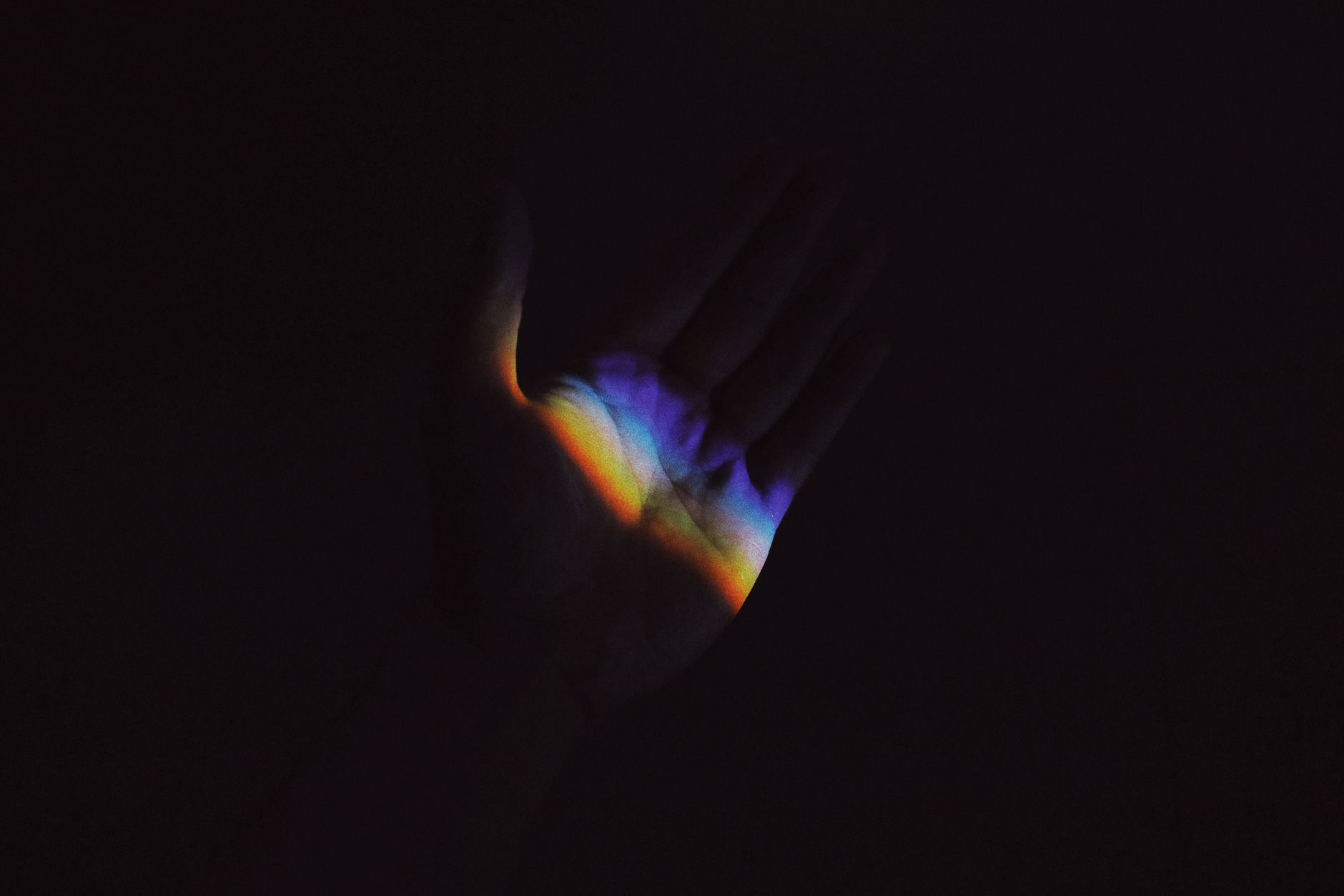Lumiere coloree issue d un prisme.